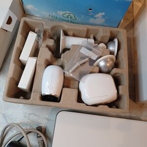 Netgear White Security Camera Set
